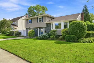 614 Pine Ln, East Meadow, NY 11554 - Photo 3