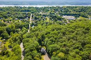 43 Leslie Rd, Newburgh, NY 12550 - Photo 3
