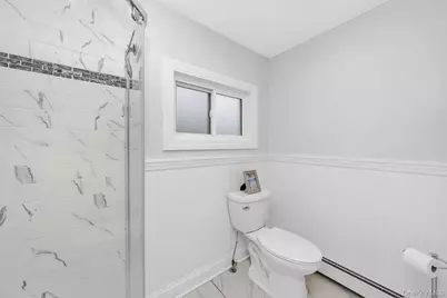12 Squirrel Lane, Levittown, NY 11756 - Photo 31