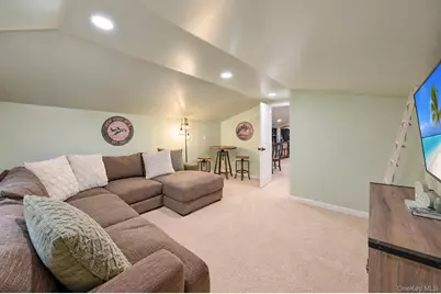26 All Points Terrace, Holbrook, NY 11741 - Photo 29
