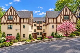 64 Kensington Rd, Bronxville, NY 10708 - Photo 3