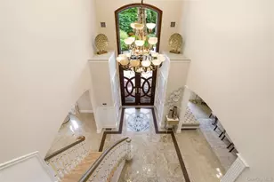 15 Peppermill Ln, Dix Hills, NY 11746 - Photo 25