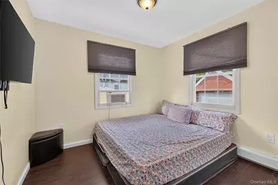 14330 185th Street, Springfield Gardens, NY 11413 - Photo 17
