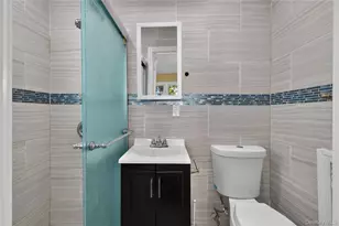 143-30 185th St, Springfield Gardens, NY 11413 - Photo 19