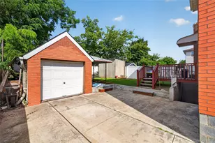 143-30 185th St, Springfield Gardens, NY 11413 - Photo 41