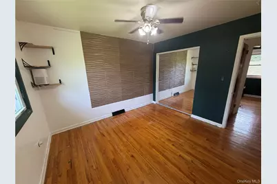 1413 Goshen Turnpike, Middletown, NY 10941 - Photo 17