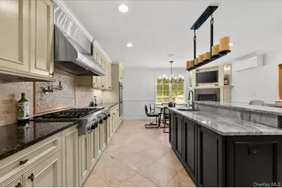 111 Barrett Road, Lawrence, NY 11559 - Photo 5