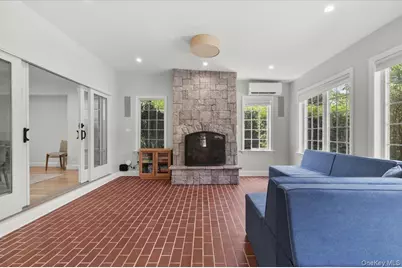 111 Barrett Road, Lawrence, NY 11559 - Photo 11