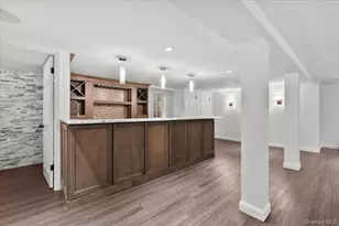 111 Barrett Rd, Lawrence, NY 11559 - Photo 25