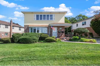 634 Broadway, Bethpage, NY 11714 - Photo 1