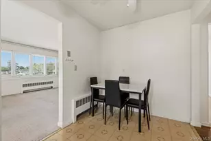 634 Broadway, Bethpage, NY 11714 - Photo 23