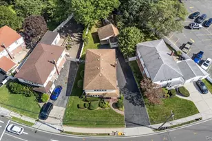 634 Broadway, Bethpage, NY 11714 - Photo 31
