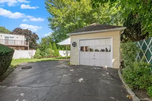 634 Broadway, Bethpage, NY 11714 - Photo 29