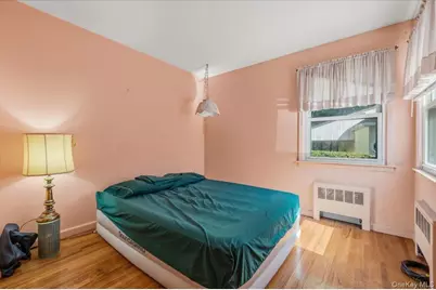 634 Broadway, Bethpage, NY 11714 - Photo 13