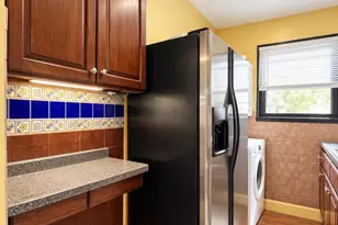 136-73 68th Dr, Kew Gardens, NY 11367 - Photo 9
