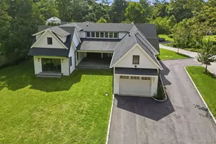 1 Timothy Ln, Huntington Station, NY 11746 - Photo 29