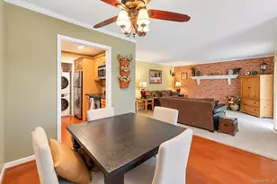 107 Richmond Blvd, Ronkonkoma, NY 11779 - Photo 11