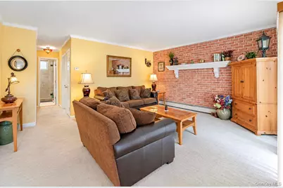 107 Richmond Boulevard #4B, Ronkonkoma, NY 11779 - Photo 17