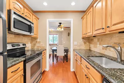 107 Richmond Boulevard #4B, Ronkonkoma, NY 11779 - Photo 21