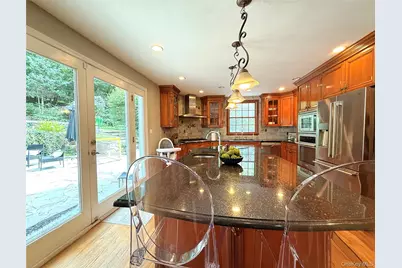 195 Cove Road, Syosset, NY 11771 - Photo 7