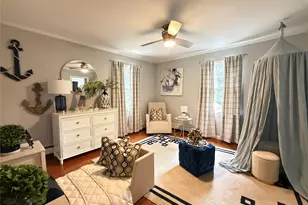 195 Cove Rd, Syosset, NY 11771 - Photo 17