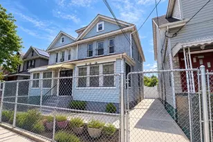94-24 41st Rd, Elmhurst, NY 11373 - Photo 3
