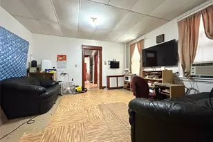 94-24 41st Rd, Elmhurst, NY 11373 - Photo 5