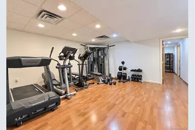 5 Keystone Court, Smithtown, NY 11787 - Photo 29