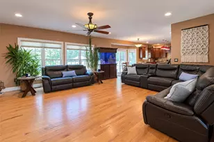 5 Keystone Ct, Smithtown, NY 11787 - Photo 11