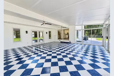 19 Victoria Lane, Manorville, NY 11949 - Photo 13