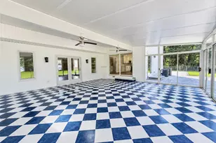 19 Victoria Ln, Manorville, NY 11949 - Photo 13