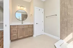 19 Victoria Ln, Manorville, NY 11949 - Photo 21