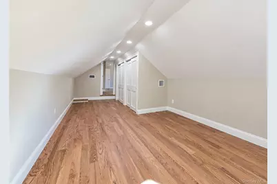 19 Victoria Lane, Manorville, NY 11949 - Photo 27