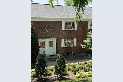 220-20 Stronghurst Avenue #20, Queens Village, NY 11427 - Photo 1