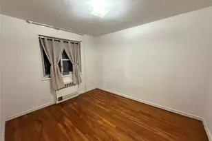 220-20 Stronghurst Ave, Queens Village, NY 11427 - Photo 9