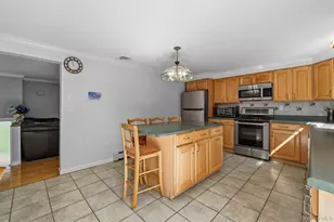 77 Robin Dr, Carmel, NY 10512 - Photo 11