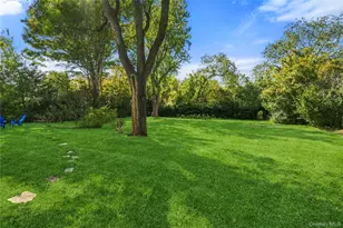 5 Lansing Ln, East Northport, NY 11731 - Photo 37