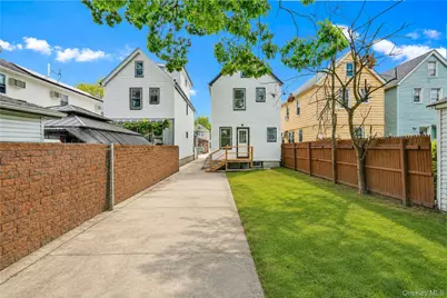 14714 115th Avenue, Jamaica, NY 11436 - Photo 17