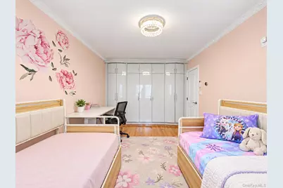 9940 64th Road, Rego Park, NY 11374 - Photo 15