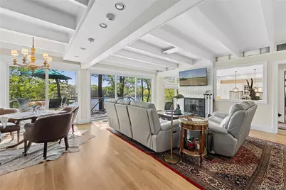 9 Lake View Ct, Southampton, NY 11968 - Photo 7