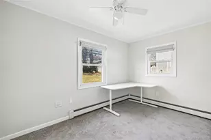 22 Shelter Ln, Levittown, NY 11756 - Photo 7