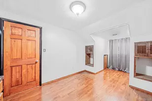 67 Holly Ave, Hempstead, NY 11550 - Photo 15