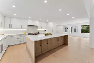 65 Fox Meadow Rd, Scarsdale, NY 10583 - Photo 5