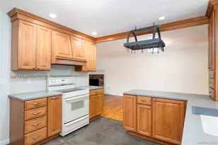 52 Friendly Rd, Brewster, NY 10509 - Photo 19