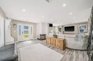 2115 Randall Ave, East Meadow, NY 11554 - Photo 3