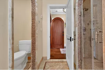 81 Montgomery Boulevard, Atlantic Beach, NY 11509 - Photo 23