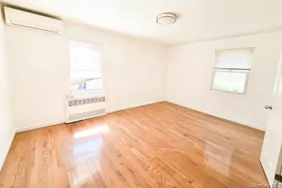 6119 170 Street, Fresh Meadows, NY 11365 - Photo 3
