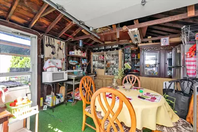 15 Hudson Avenue, Valley Stream, NY 11580 - Photo 17