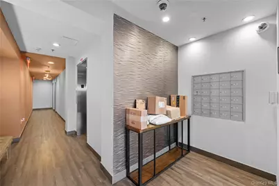 2818 Astoria Boulevard #602, Long Island City, NY 11102 - Photo 13