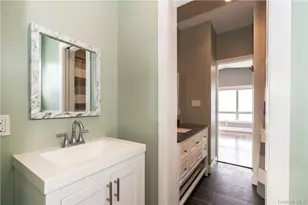 1 B Carroll St, Bronx, NY 10464 - Photo 17